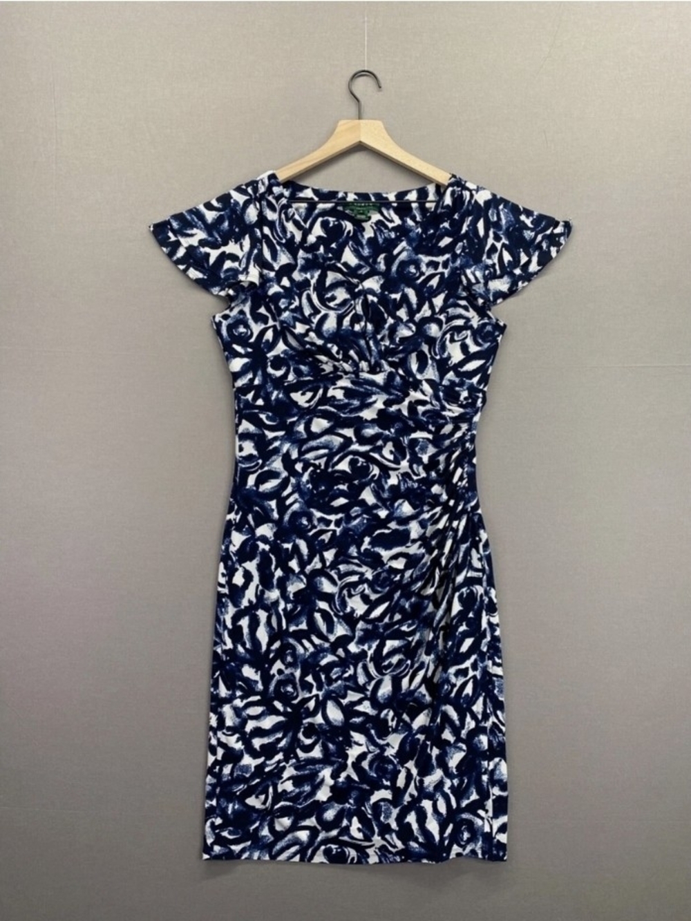 Lauren Navy and White Floral Sheath Faux Wrap Dress Ruched 6 Petite